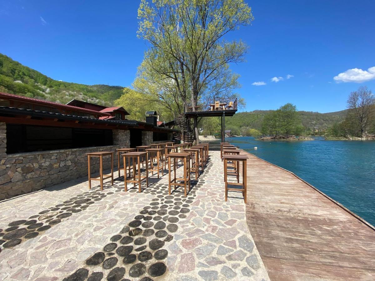 Holiday Houses Green Queen Bihać Екстериор снимка