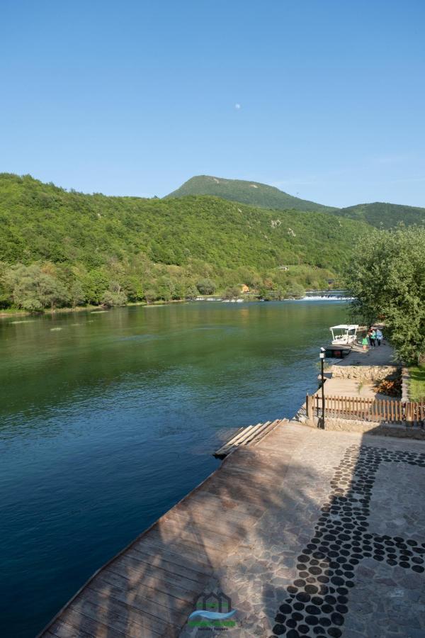 Holiday Houses Green Queen Bihać Екстериор снимка
