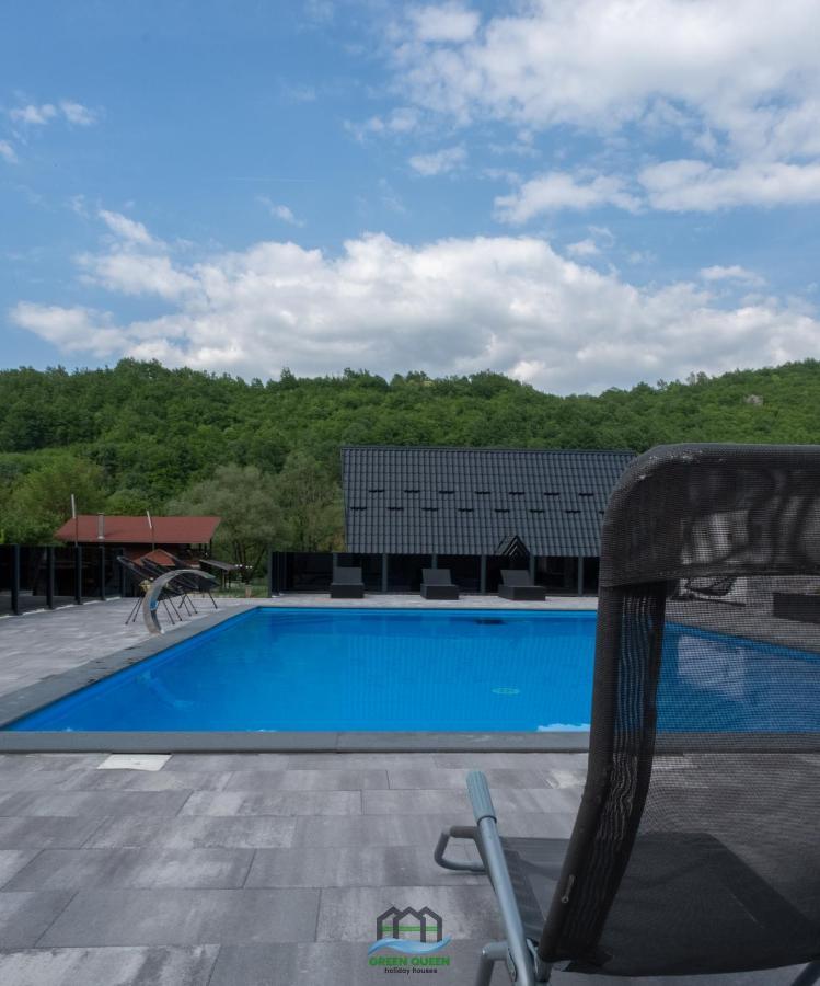 Holiday Houses Green Queen Bihać Екстериор снимка