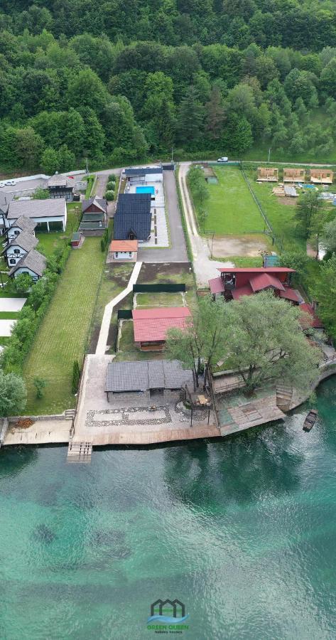 Holiday Houses Green Queen Bihać Екстериор снимка