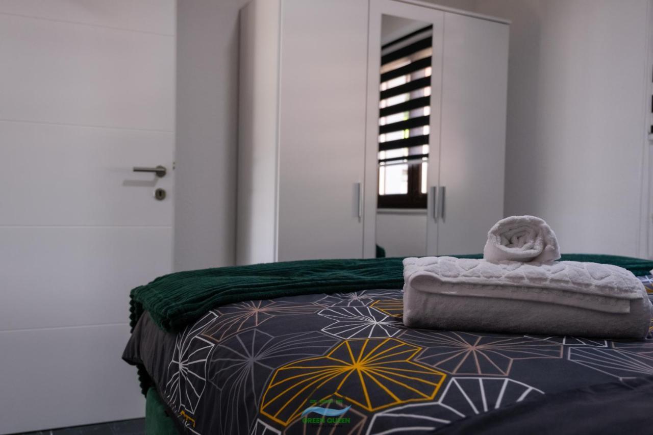 Holiday Houses Green Queen Bihać Екстериор снимка