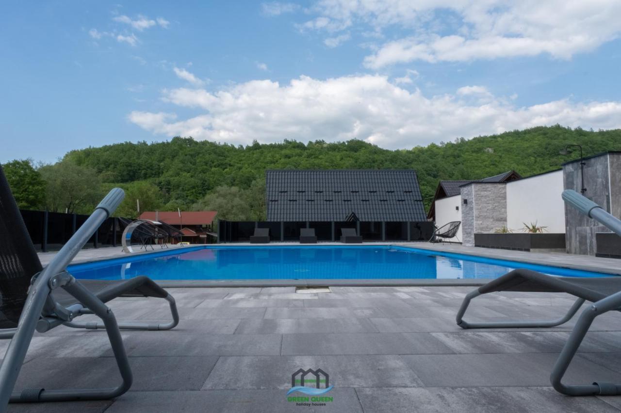 Holiday Houses Green Queen Bihać Екстериор снимка