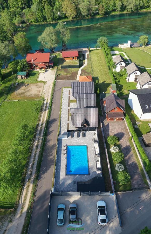 Holiday Houses Green Queen Bihać Екстериор снимка